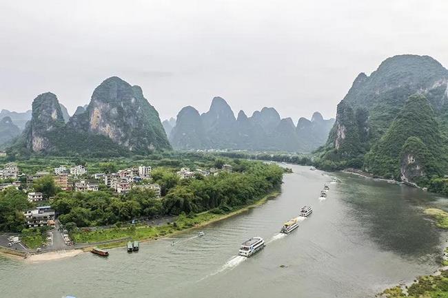 乘風(fēng)破浪開(kāi)新局——以習(xí)近平同志為核心的黨中央引領(lǐng)“十四五”穩(wěn)健開(kāi)局紀(jì)實(shí)(圖12)