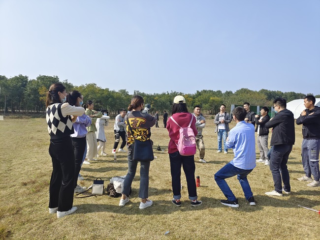 相約弋江 ?緣定金秋 ——院工會組織單身青年職工參加聯(lián)誼拓展活動(圖5)